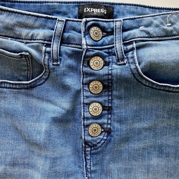 Express Denim Jean Mini Skirt Stretch High Rise Size with Buttons Size 00 - Picture 4 of 7